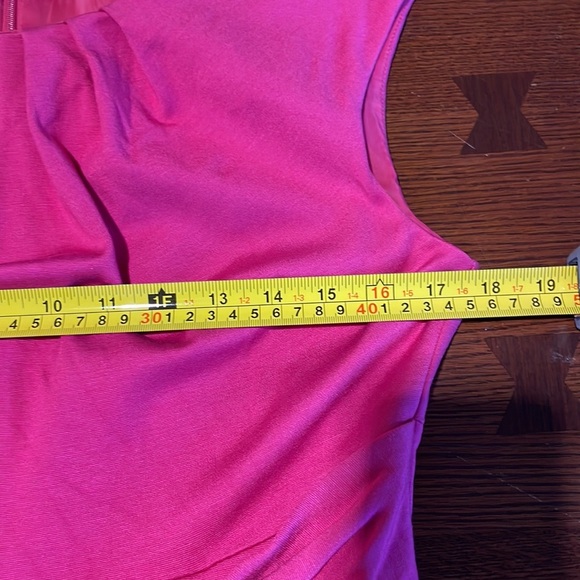 Trina Turk Dress deep pink. Gathers at neck. Faux belt. Lined. Size 8? - Picture 7 of 12